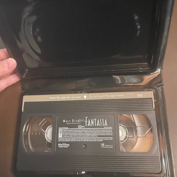 Fantasia - Picture 4 of 4